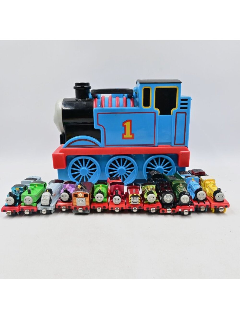 Thomas The Train Tank Engine Take Along Carrying Case W/ 13 Engines & 6 Cars